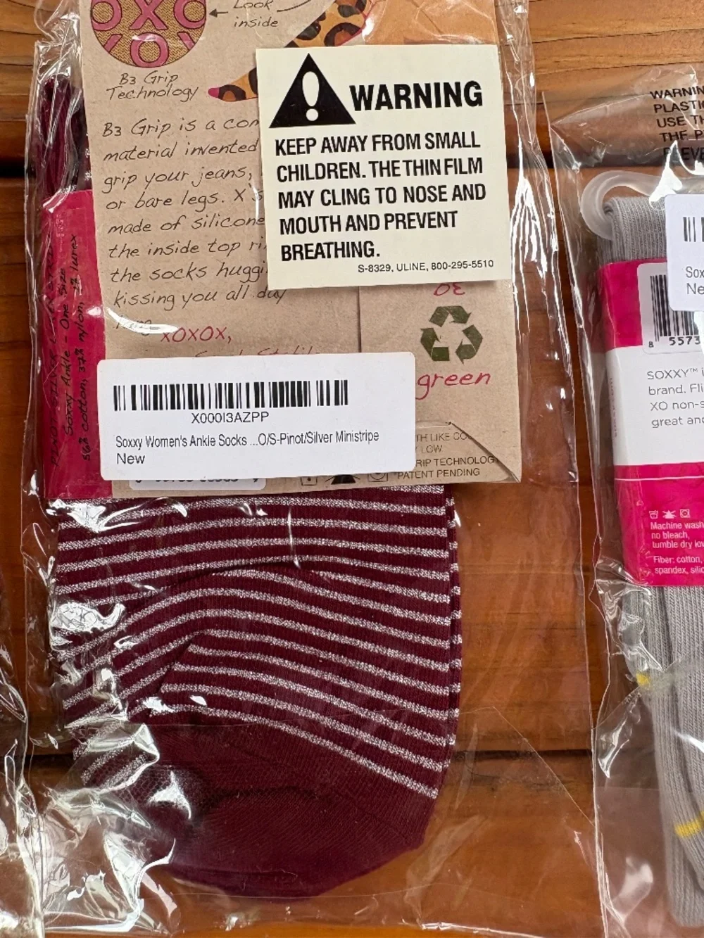 NWT 3 Pairs Soxxy Ankle Socks